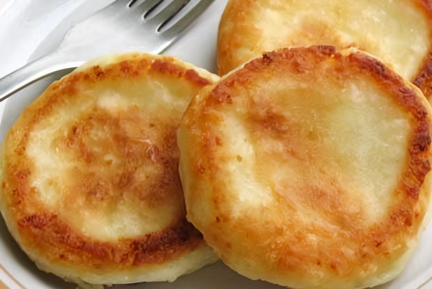 Сырники с курагой и грецкими орехами