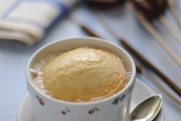 Сырное суфле с мускатными орехами