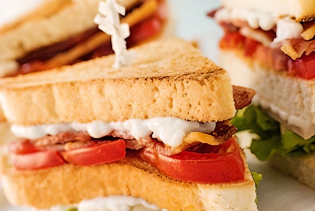 Сытный бутерброд