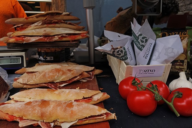 Сэндвич с хамоном