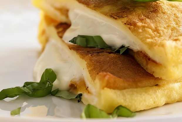 Сэндвичи «Моцарелла ин кароцца»