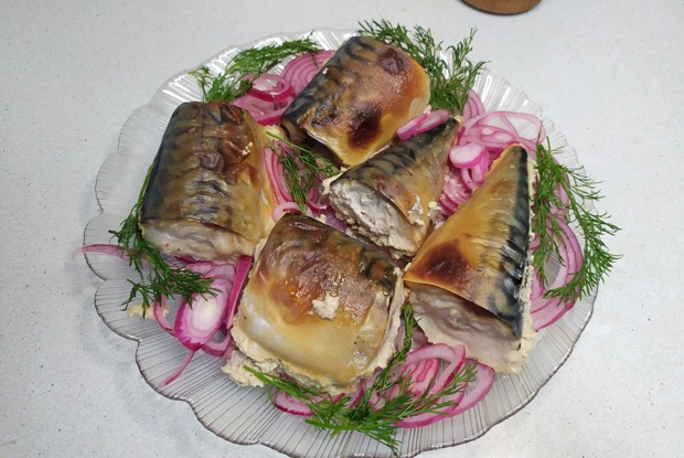 Скумбрия в горчичной заливке