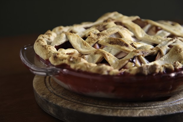 Сладкий пирог из дрожжевого теста