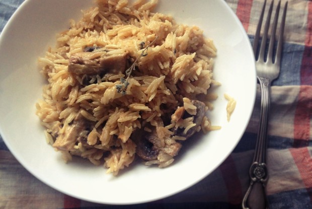 Сливочный рис с шампиньонами и орегано