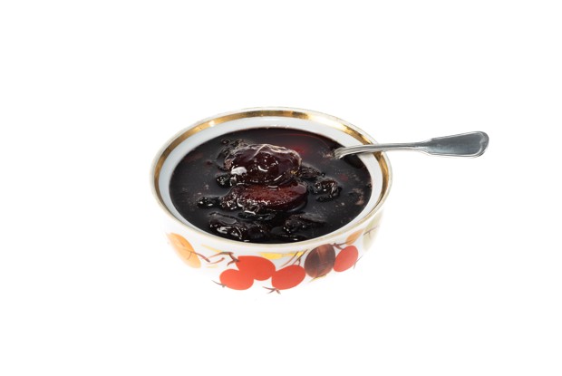 Сливовое варенье с ромовым изюмом