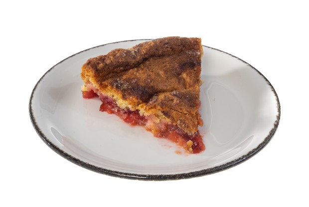 Домашний пирог со сливой