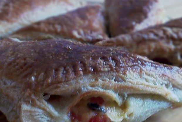 Слойки с овощами и сыром