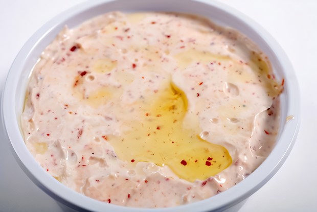 Сметанный соус с лаймом и чили