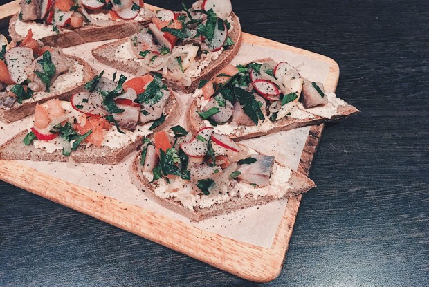 Сморреброд с сельдью