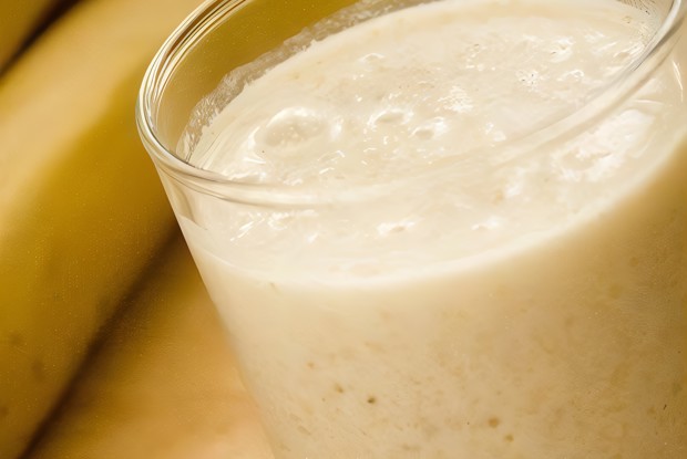 Смузи с овсянкой и бананом