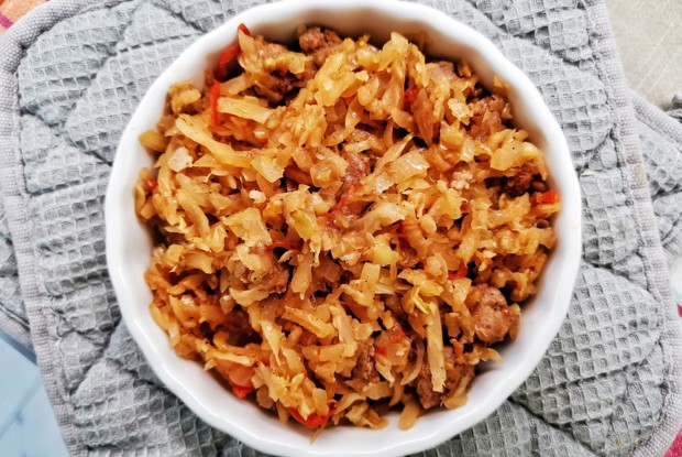 Солянка из капусты и баклажана