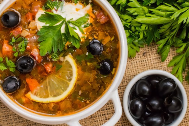 Солянка мясная сборная с беконом