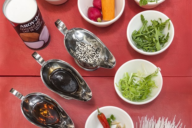 Сом в паназиатском стиле