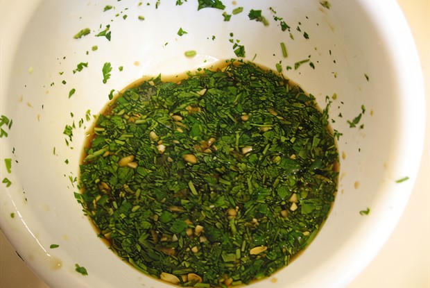 Соус из кинзы и имбиря к шашлыку