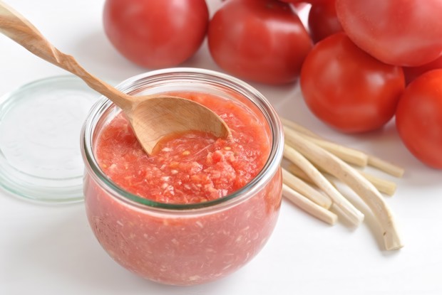 Соус из помидоров и чеснока «Огонек»
