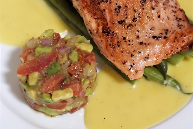 Соус яично-масляный (к отварной рыбе)