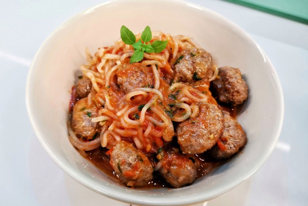 Спагетти болоньезе
