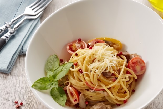 Спагетти карбонара с телятиной