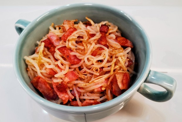 Спагетти с беконом