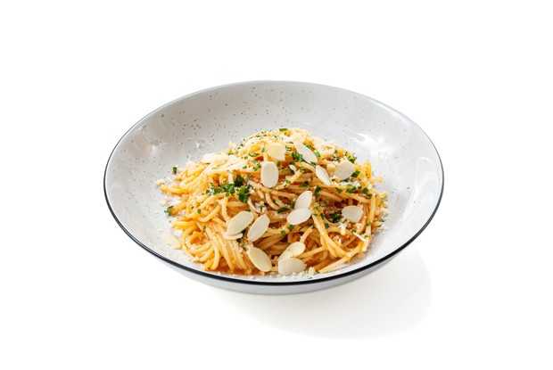 Спагетти с песто по-сицилийски