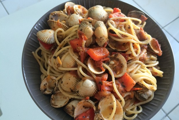 Спагетти вонголе на вине