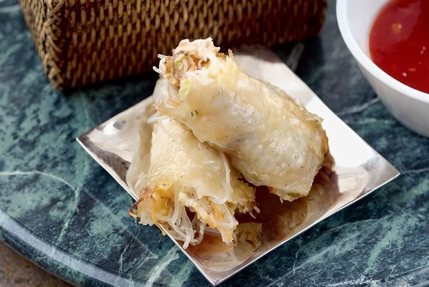 Спринг-роллы с цесаркой и креветками