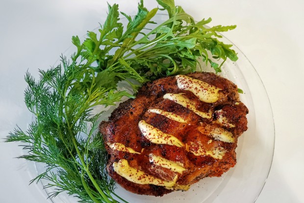 Стейк из свиной шеи