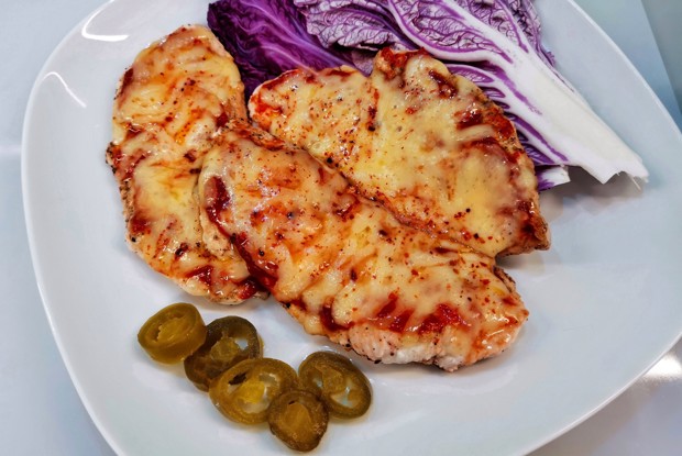 Стейки из индейки с сыром