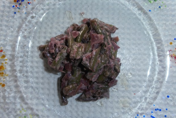 Стручковая фасоль в сметанно-винном соусе