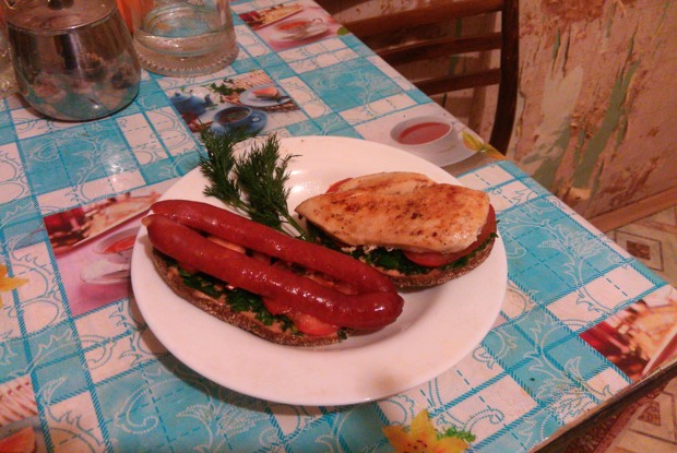Студенческий бутерброд с куриной грудкой