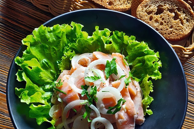 Сугудай из дикого лосося