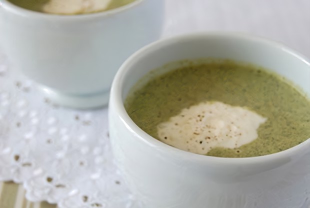 Суп из брокколи с лимоном