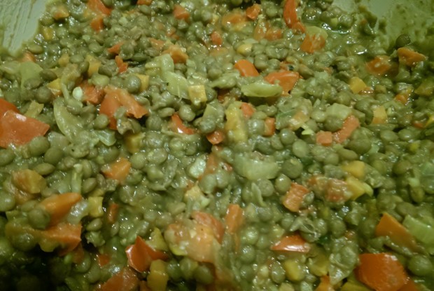 Суп из чечевицы и болгарского перца