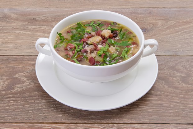 Суп из фасоли с цукини