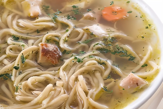 Суп из индейки с яичной лапшой