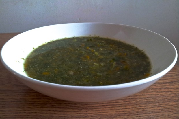 Суп из яблок с луком-пореем