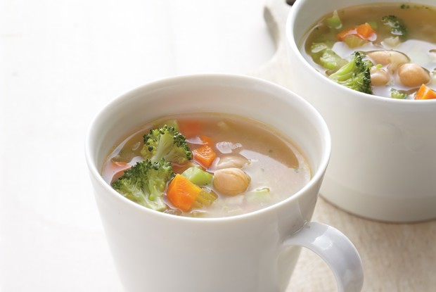 Суп из нута с брокколи