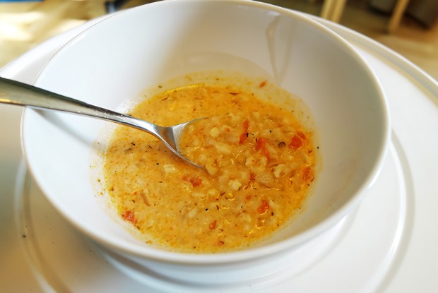 Суп из перловки и помидоров