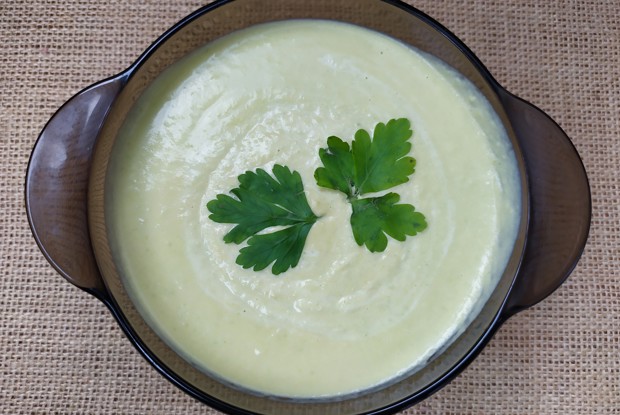 Суп-крем из зеленого горошка