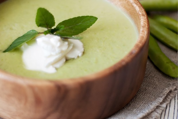 Суп-пюре из молодого горошка