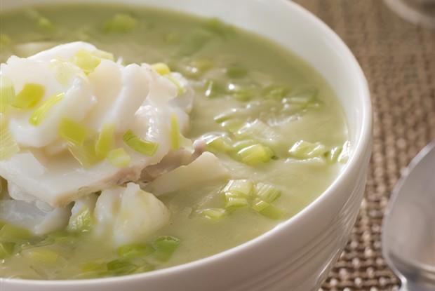 Суп-пюре из рыбы и зеленого горошка