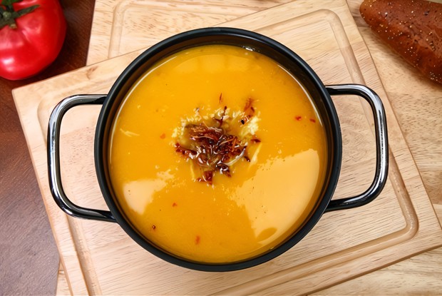 Суп-пюре с тыквой и кокосовым молоком