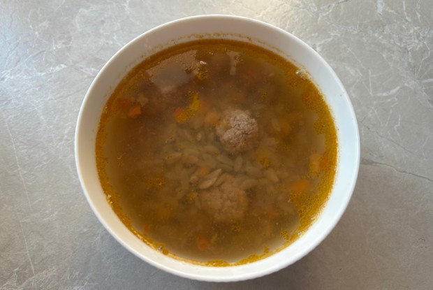 Суп с фрикадельками