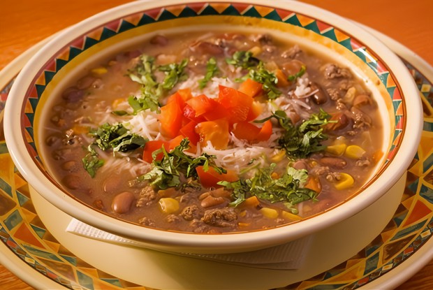 Суп с мясными консервами