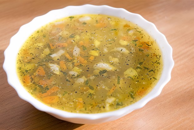 Суп с рыбными консервами