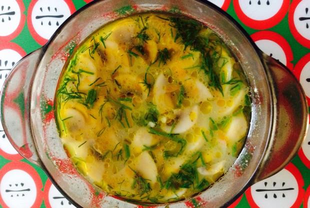 Суп с шампиньонами и плавленым сыром