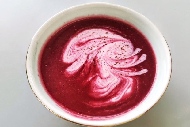 Свекольный суп-пюре с имбирем