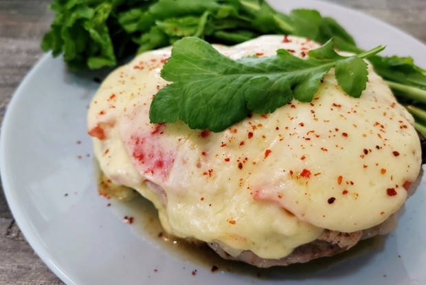 Свиная корейка по-французски