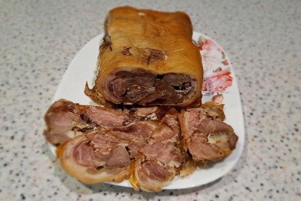 Свиная рулька запеченная в духовке