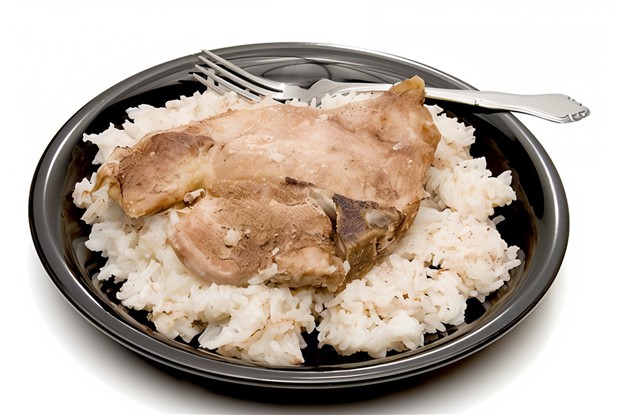 Свиные отбивные с рисом